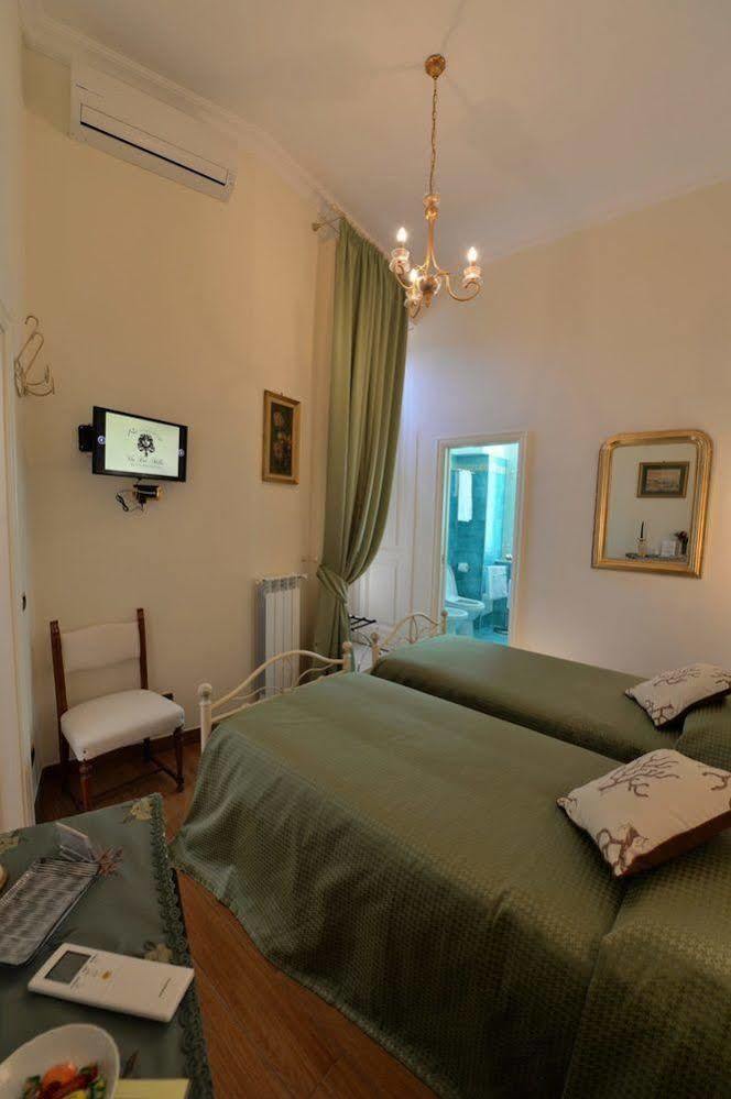 B&B Residenza Via Dei Mille Naples Extérieur photo